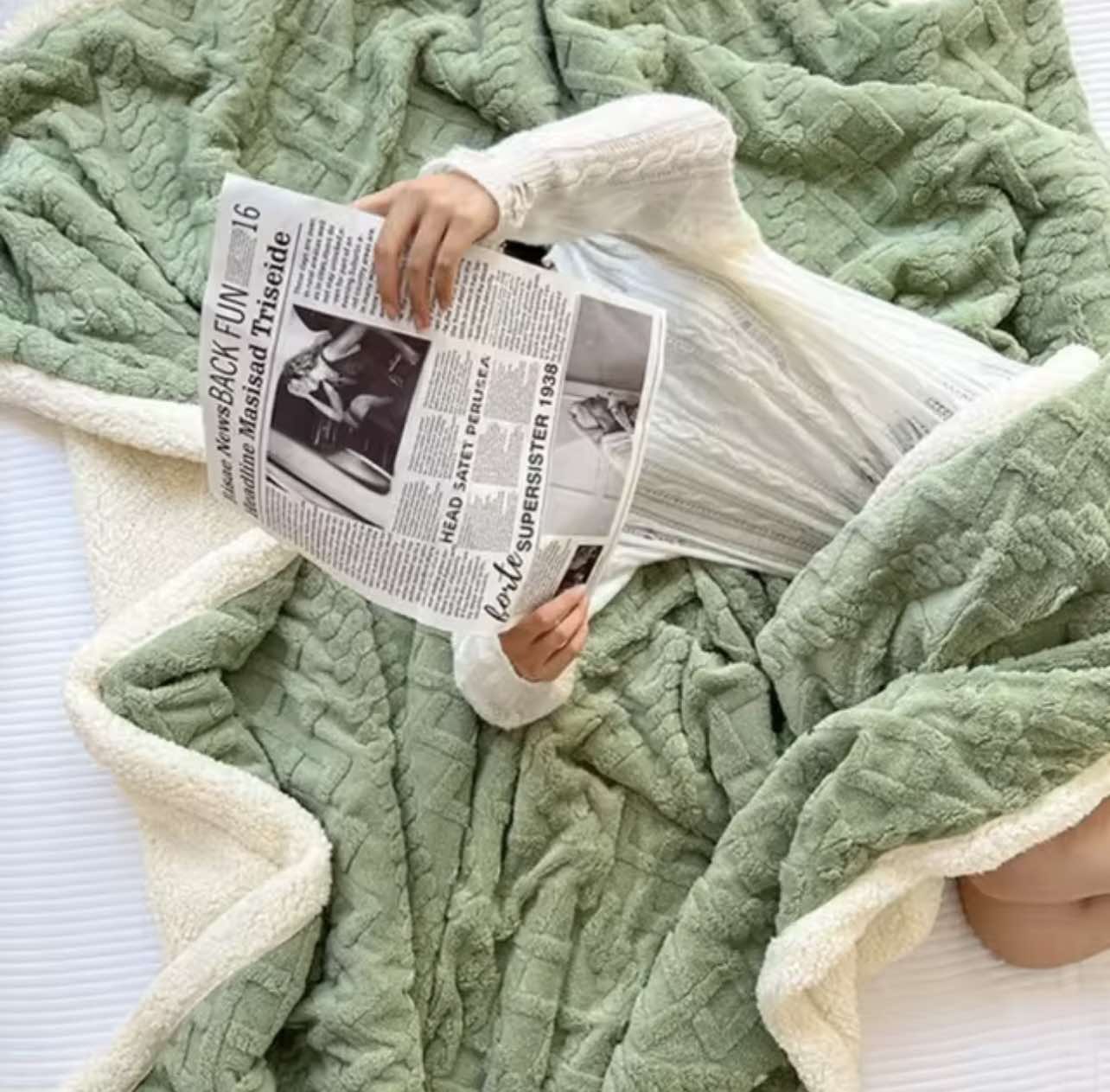 Cosy Aussie Sherpa Throw blanket